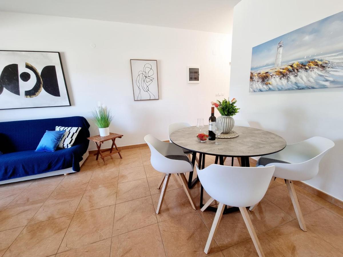 App Oleander Daire Umag Dış mekan fotoğraf